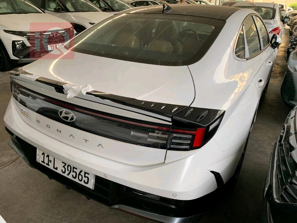هیوندای سۆناتا
